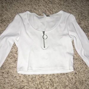 white long sleeve crop top